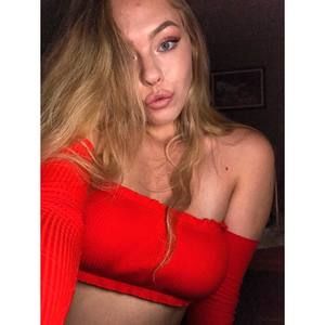 Meet your Posher, Jaclyn